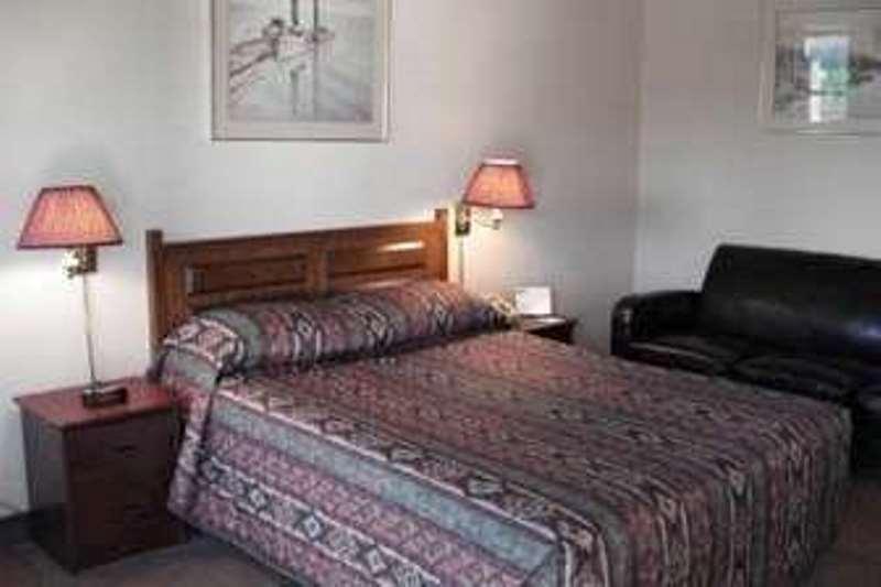Knights Inn Fort Erie Zimmer foto